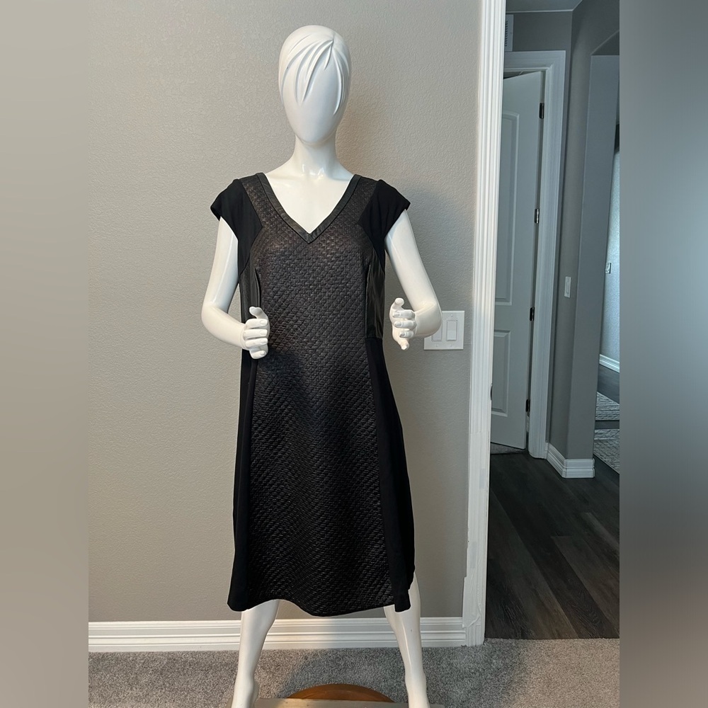 Lane Bryant Black Faux Leather Quilted Panel Insert V Neck Midi Dress Size 18
